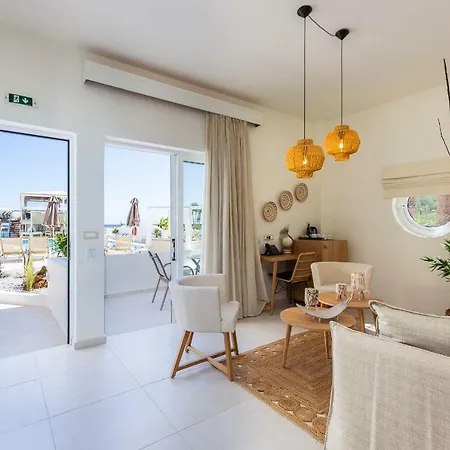 Nostos Boutique 4*