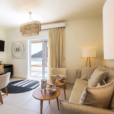 Nostos Boutique Hotel